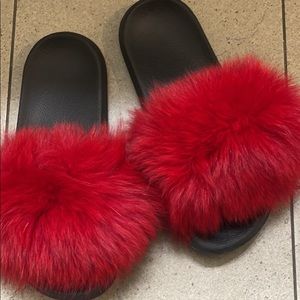 Fox fur slides
